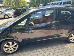 Zwart Gebruikt 2005 Mitsubishi Colt Hatchback | € 2.195 (Eerlijke prijs)