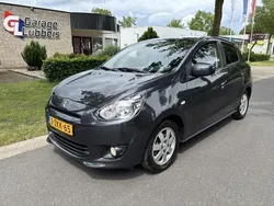 Grijs Gebruikt 2015 Mitsubishi Space Star Hatchback | € 6.950 (Eerlijke prijs)