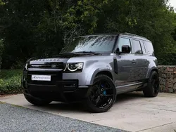 Grijs Gebruikt 2022 Land Rover Defender SE Dynamic SUV | € 99.500