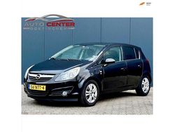 Zwart Gebruikt 2010 Opel Corsa Edition Hatchback | € 1.399 (Iets duurder)