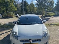 Wit Gebruikt 2011 Fiat Bravo Sport Hatchback | € 5.000 (Duur)