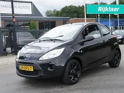 Zwart, metallic lak Gebruikt 2012 Ford Ka Cool & Sound Edition Hatchback | € 4.450 (Iets duurder)