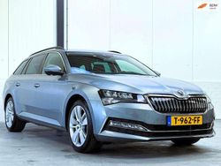 Grijs Gebruikt 2020 Skoda Superb Business Line Stationwagen | € 19.950 (Goede deal)