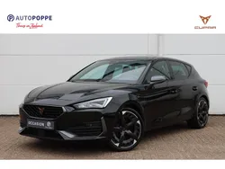 Zwart Gebruikt 2022 Cupra Leon VZ Hatchback | € 25.950 (Eerlijke prijs)