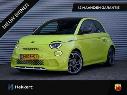 Groen, metallic lak Nieuw 2024 Fiat 500 Abarth Abarth Hatchback | € 28.995 (Eerlijke prijs)