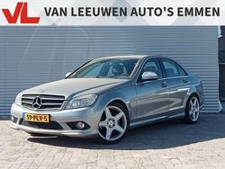 Grijs, metallic lak Gebruikt 2008 Mercedes C300 Sedan | € 11.900