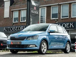 Blauw Gebruikt 2016 Skoda Fabia Joy Hatchback | € 8.950 (Eerlijke prijs)