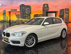 Wit Gebruikt 2019 BMW 118 Executive Hatchback | € 16.599 (Super prijs)