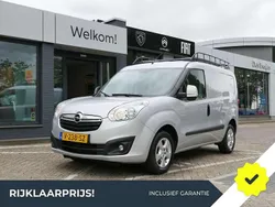 Grijs Gebruikt 2018 Opel Combo Sport MPV | € 7.790 (Eerlijke prijs)