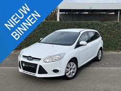 Wit Gebruikt 2014 Ford Focus Titanium Stationwagen | € 5.499 (Eerlijke prijs)