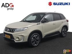 Grijs Gebruikt 2022 Suzuki Vitara Style SUV | € 25.950 (Eerlijke prijs)