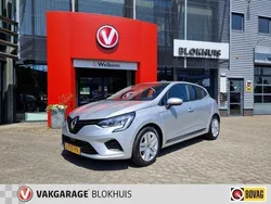 Grijs Gebruikt 2020 Renault Clio V Zen Hatchback | € 13.945 (Duur)