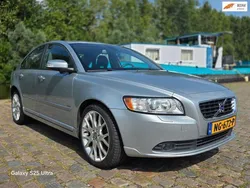 Grijs Gebruikt 2007 Volvo S40 Momentum Sedan | € 3.999 (Eerlijke prijs)