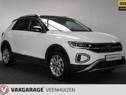 Wit Gebruikt 2024 VW T-Roc Edition SUV | € 31.950 (Goede deal)