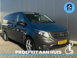 Blauw Gebruikt 2017 Mercedes Vito Stationwagen | € 52.450