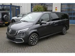Grijs Gebruikt 2023 Mercedes EQV300 Avantgarde Van | € 54.950 (Duur)