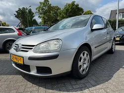 Grijs Gebruikt 2005 VW Golf IV Hatchback | € 1.499 (Eerlijke prijs)