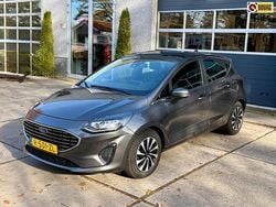 Grijs Gebruikt 2022 Ford Fiesta ST-Line Hatchback | € 14.100 (Goede deal)