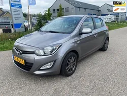 Grijs Gebruikt 2013 Hyundai i20 Hatchback | € 4.250 (Goede deal)