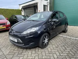 Zwart Gebruikt 2010 Ford Fiesta Hatchback | € 3.999