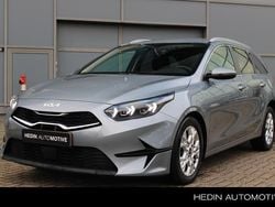 Grijs Gebruikt 2024 Kia Ceed Hatchback | € 25.445 (Eerlijke prijs)