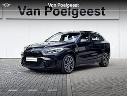 Saphirschwarz metallic (zwart metallic) Gebruikt 2020 BMW X2 Executive SUV | € 31.900 (Duur)