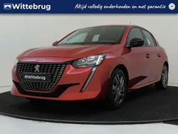 Rood Gebruikt 2022 Peugeot 208 Active Hatchback | € 16.425 (Eerlijke prijs)