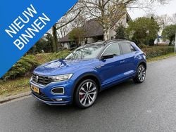 Blauw Gebruikt 2020 VW T-Roc Beats SUV | € 27.995 (Eerlijke prijs)