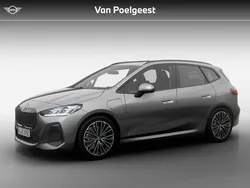 Sparkling copper grau metallic (grijs metallic) Nieuw 2025 BMW 225 Active Tourer M Sport MPV | € 59.619 (Eerlijke prijs)