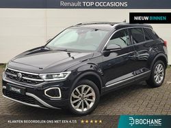 Zwart Gebruikt 2023 VW T-Roc Style SUV | € 27.240 (Eerlijke prijs)