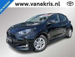 Zwart Nieuw 2025 Toyota Yaris Active Hatchback | € 26.749 (Eerlijke prijs)