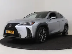 Grijs Gebruikt 2024 Lexus UX 250h Sport Design Packet SUV | € 44.450 (Iets duurder)