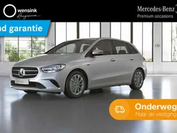 Zilver Gebruikt 2020 Mercedes B250e MPV | € 25.850 (Goede deal)