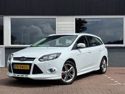 Wit Gebruikt 2014 Ford Focus Stationwagen | € 5.950 (Eerlijke prijs)