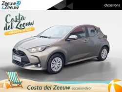 Groen Gebruikt 2023 Toyota Yaris Hybrid Active Hatchback | € 21.195 (Goede deal)