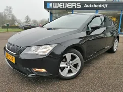 Zwart Gebruikt 2016 Seat Leon CONNECT Hatchback | € 13.700 (Duur)