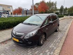 Bruin Gebruikt 2012 Opel Zafira Tourer MPV | € 1.990