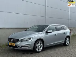 Grijs, metallic lak Gebruikt 2013 Volvo V60 Stationwagen | € 6.699 (Eerlijke prijs)