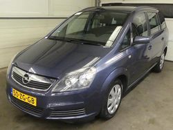 Grijs Gebruikt 2008 Opel Zafira Business MPV | € 2.445 (Eerlijke prijs)