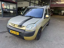 Geel Gebruikt 2003 Peugeot Partner MPV | € 1.290 (Goede deal)