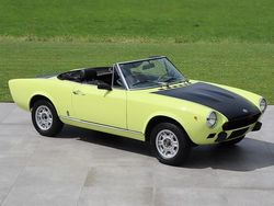 Geel Gebruikt 1975 Fiat 124 Spider Sport Cabriolet | € 18.500