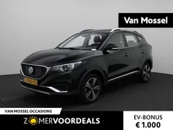 Zwart Gebruikt 2020 MG ZS Luxury Sedan | € 14.995 (Eerlijke prijs)