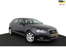 Blauw Gebruikt 2010 Audi A3 Attraction Hatchback | € 5.950 (Eerlijke prijs)
