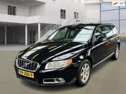 Zwart Gebruikt 2009 Volvo V70 Stationwagen | € 3.450 (Goede deal)