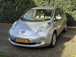 Gebruikt 2011 Nissan Leaf Base Hatchback | € 3.750 (Eerlijke prijs)