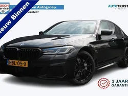 Zwart Gebruikt 2022 BMW 545e Sedan | € 47.500 (Duur)