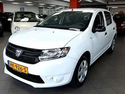 Wit Gebruikt 2015 Dacia Sandero Ambiance Hatchback | € 5.950 (Goede deal)