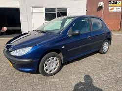 Blauw Gebruikt 2007 Peugeot 206 Hatchback | € 1.950 (Goede deal)