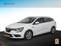 Wit Gebruikt 2020 Renault Mégane GrandTour Zen Stationwagen | € 13.249 (Goede deal)
