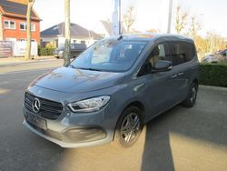 Grijs Gebruikt 2023 Mercedes Citan 110 Stationwagen | € 22.750 (Eerlijke prijs)